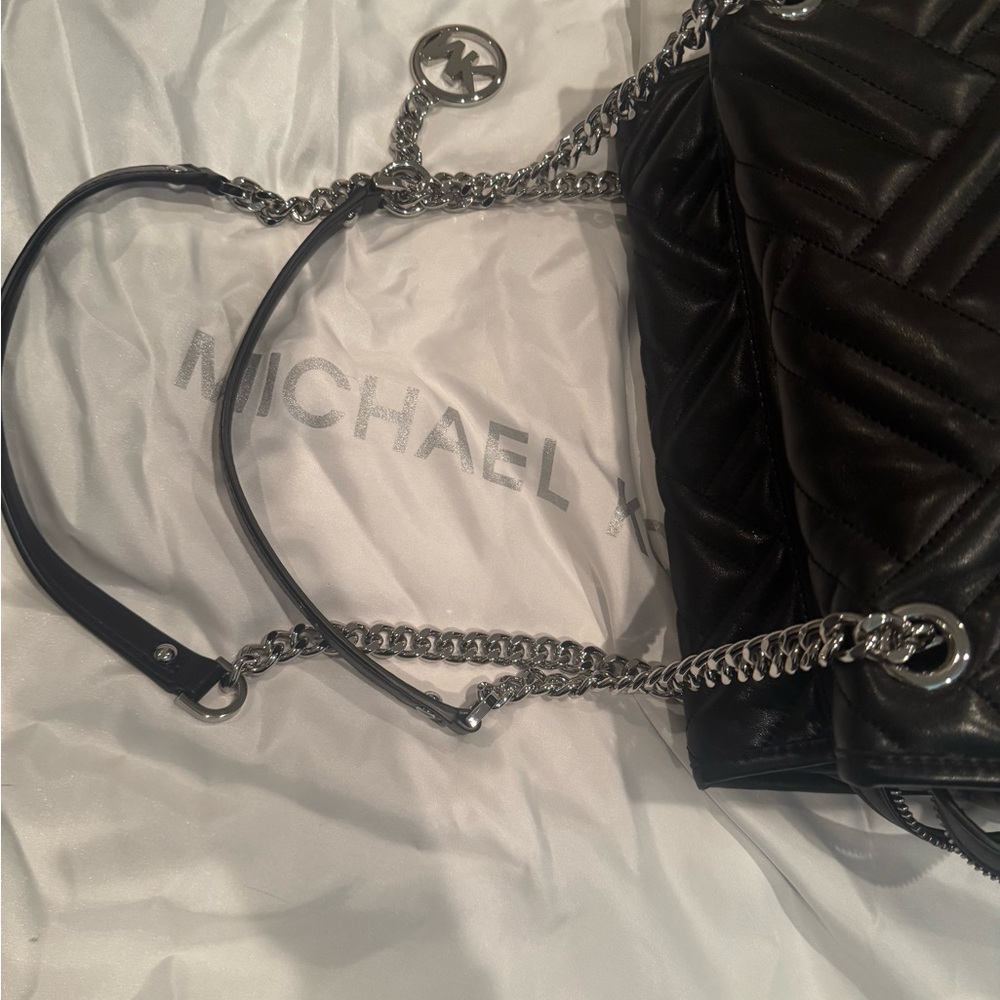 Michael Kors Kathy Black Quilted Leather Bag - Picture 2 of 8